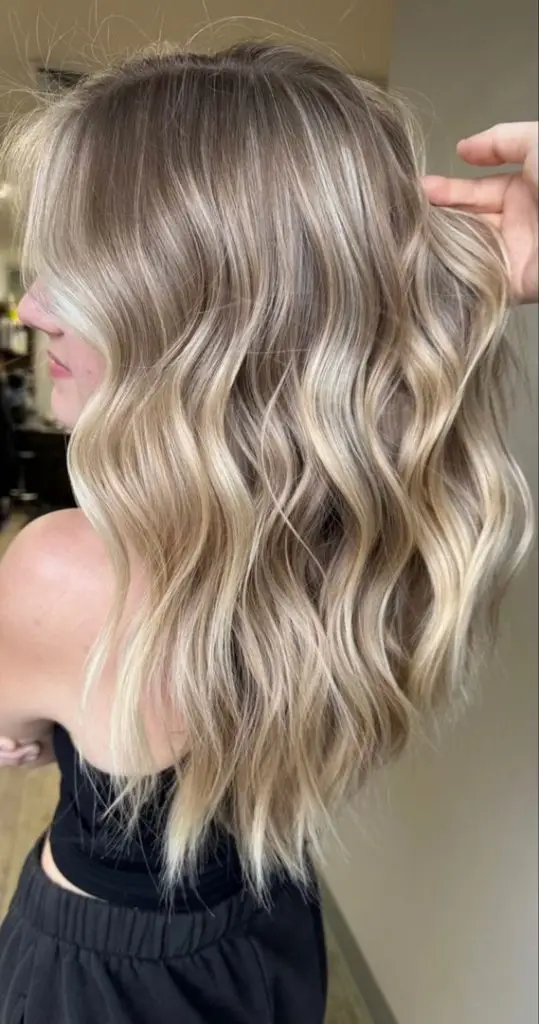 Brunette Layers with Flipped Ends
