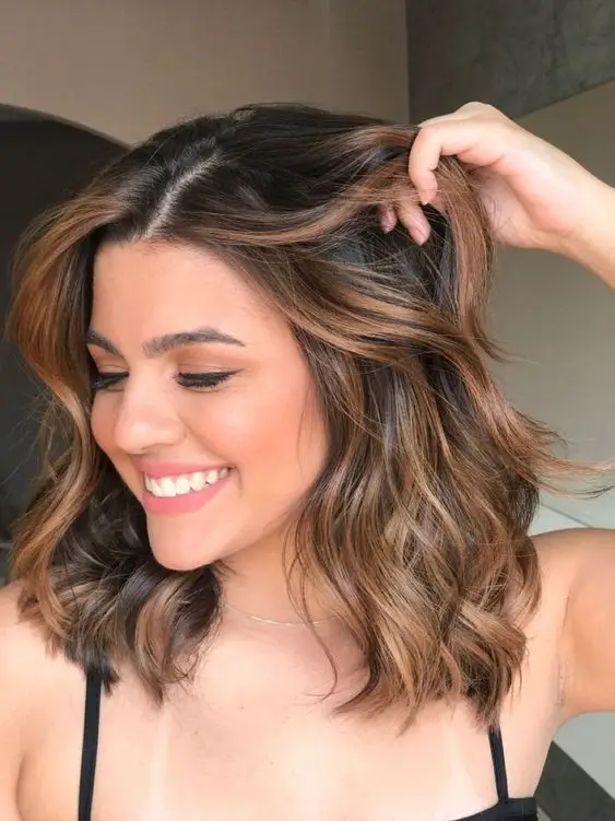 Walnut Hair with Smoky Ash Highlights