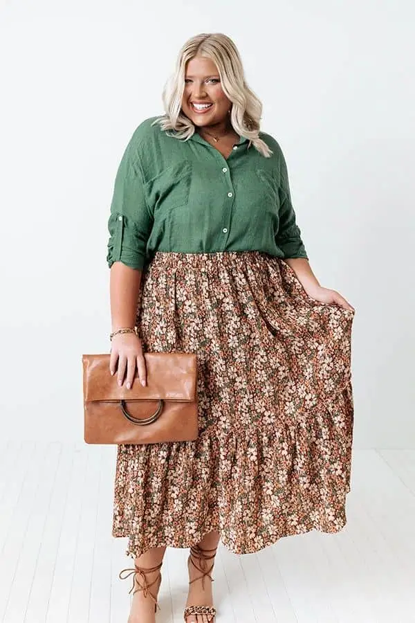 Chic light green knit set featuring a cropped sweater and midi skirt for a cohesive Saint Patrick's Day look