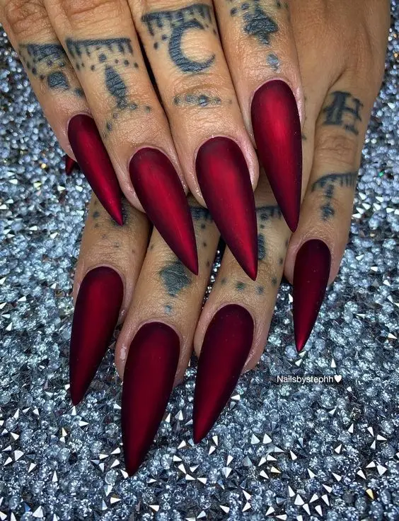Glittery Vertical Valentine Ombre Nails