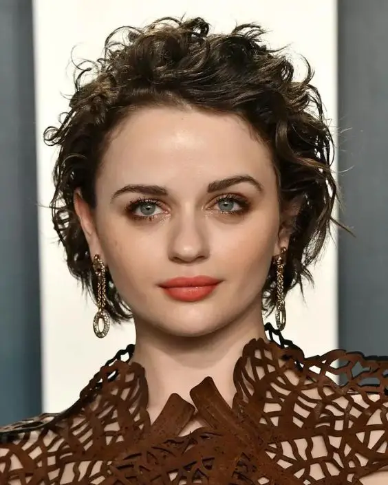 Layered and Messy Pixie Hairstyle
