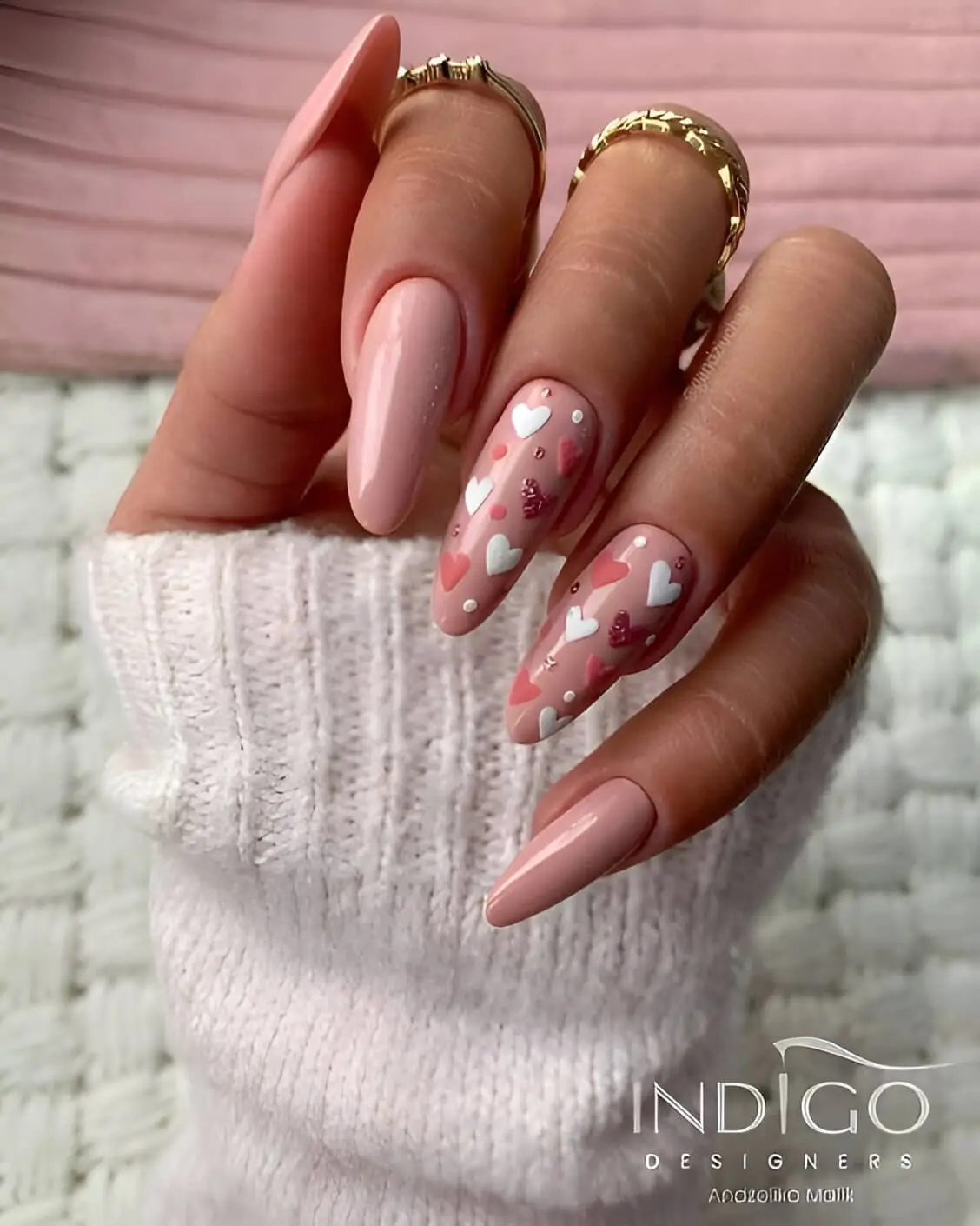 Pink Valentine’s acrylic nails with glitter ombre accents