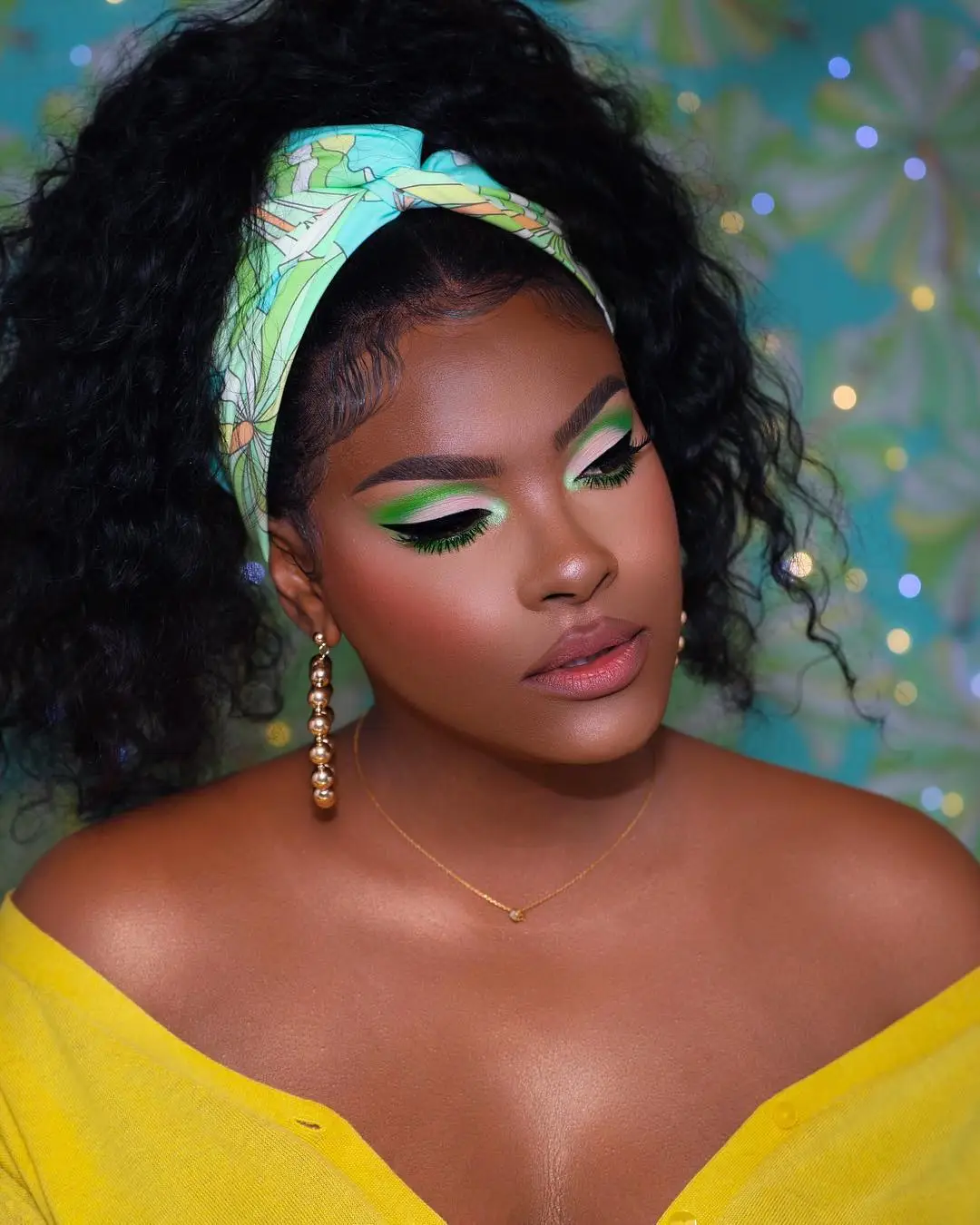 Neutral glam eye makeup for brown eyes with cool tones