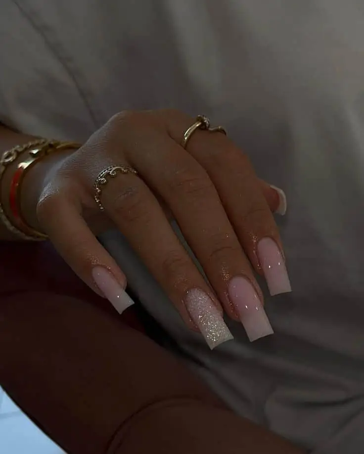 Valentine’s Day glitter ombre nails in pink and gold