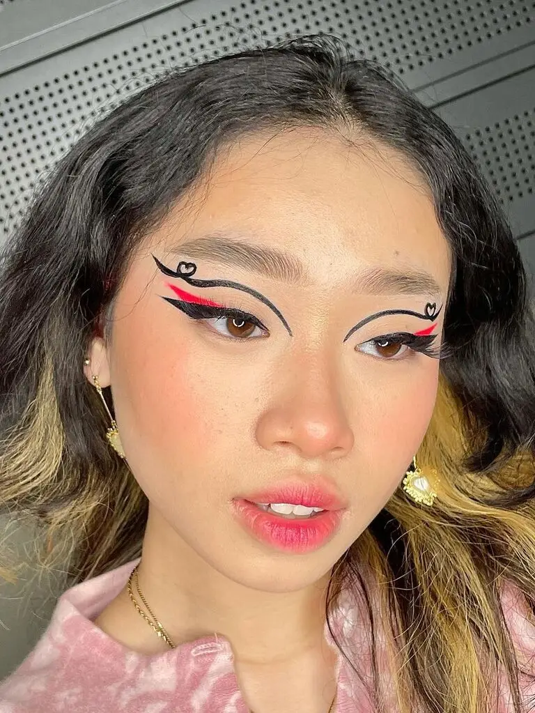 Soft Glam with Peachy Undertones