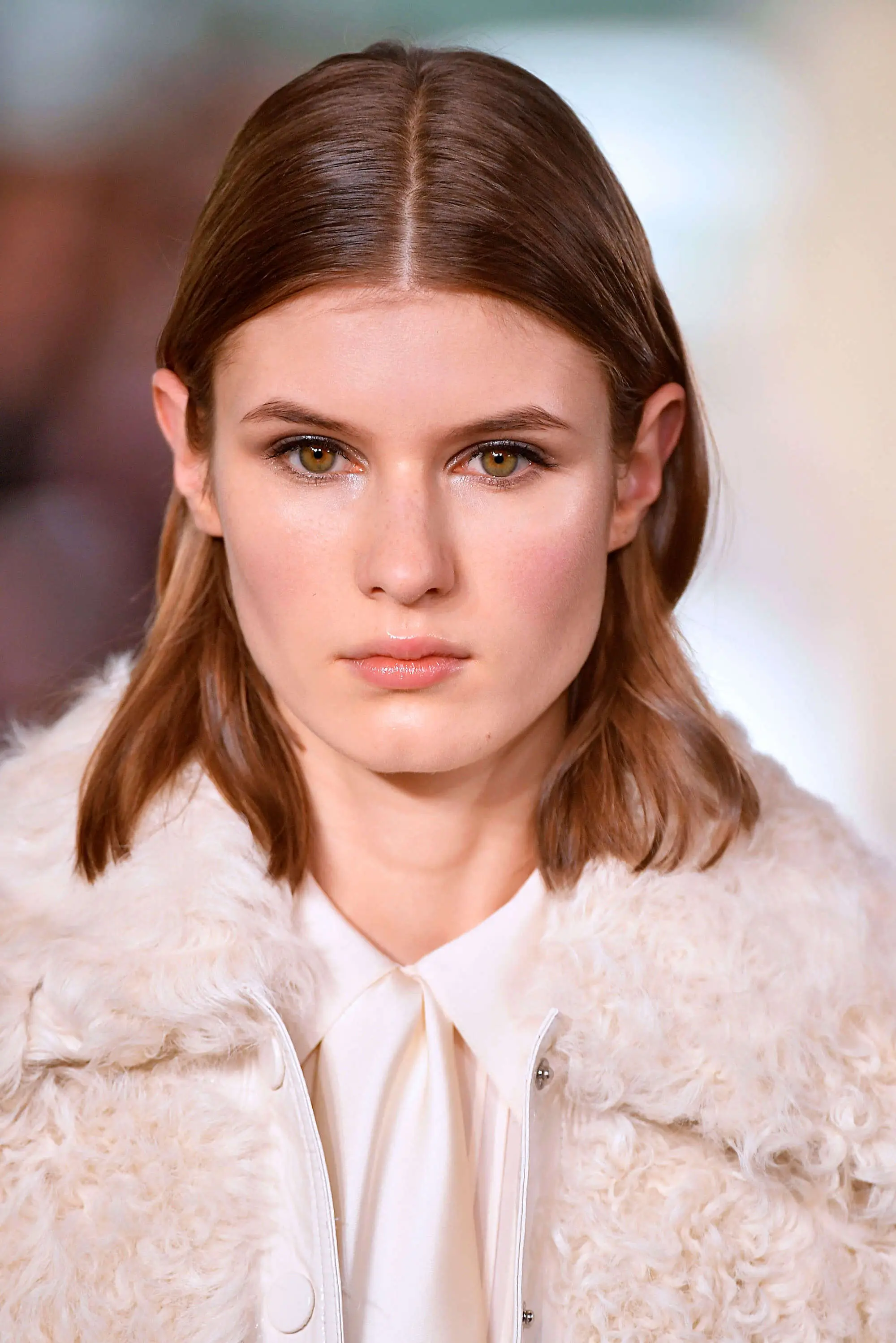 Subtle waves paired with caramel toffee highlights