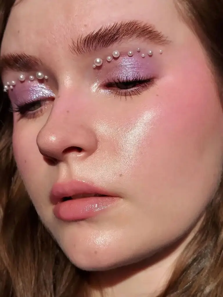 Smoky Plum Allure