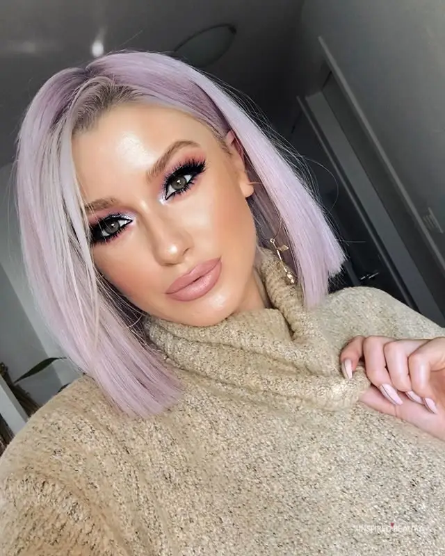 Effortless Glam with Gleaming Bronze