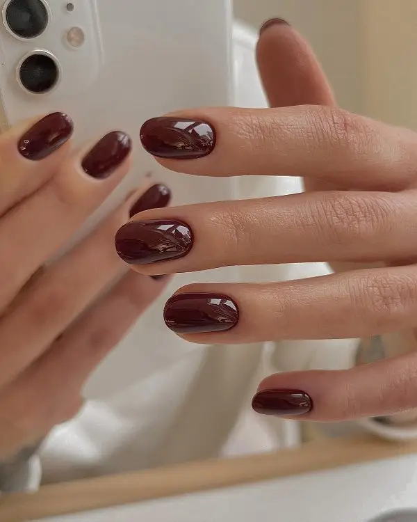 Burgundy Short Nails with Subtle Glitter Gradient