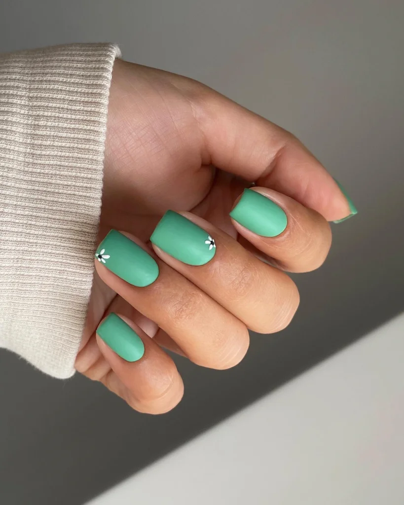 Coral Glitter Spring Nails