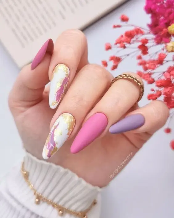 Whimsical Daisies on a Nude Base