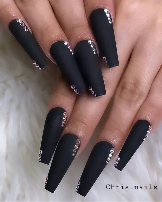 Classic French Tips with a Twist