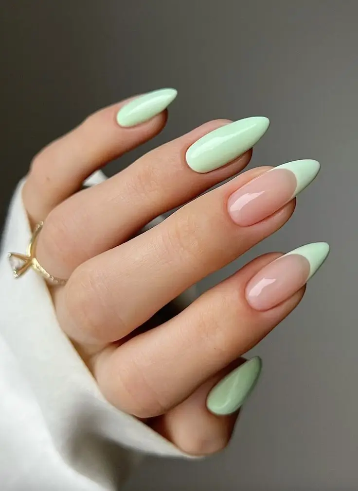Field Inspired Floral Nail Art for Spring 2025