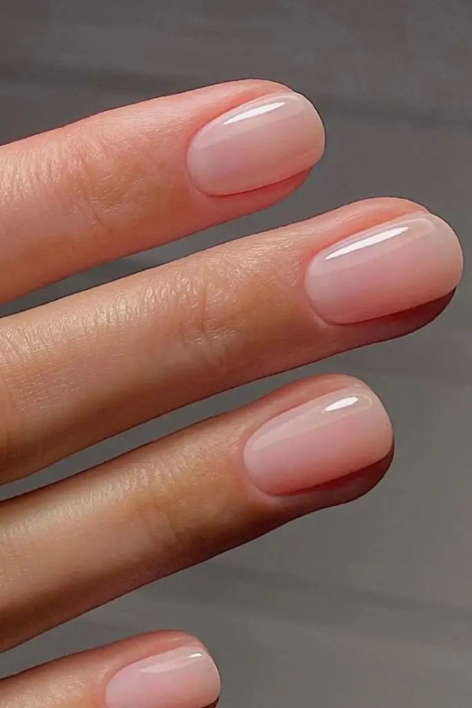 Short Nails in Lavender Gradient