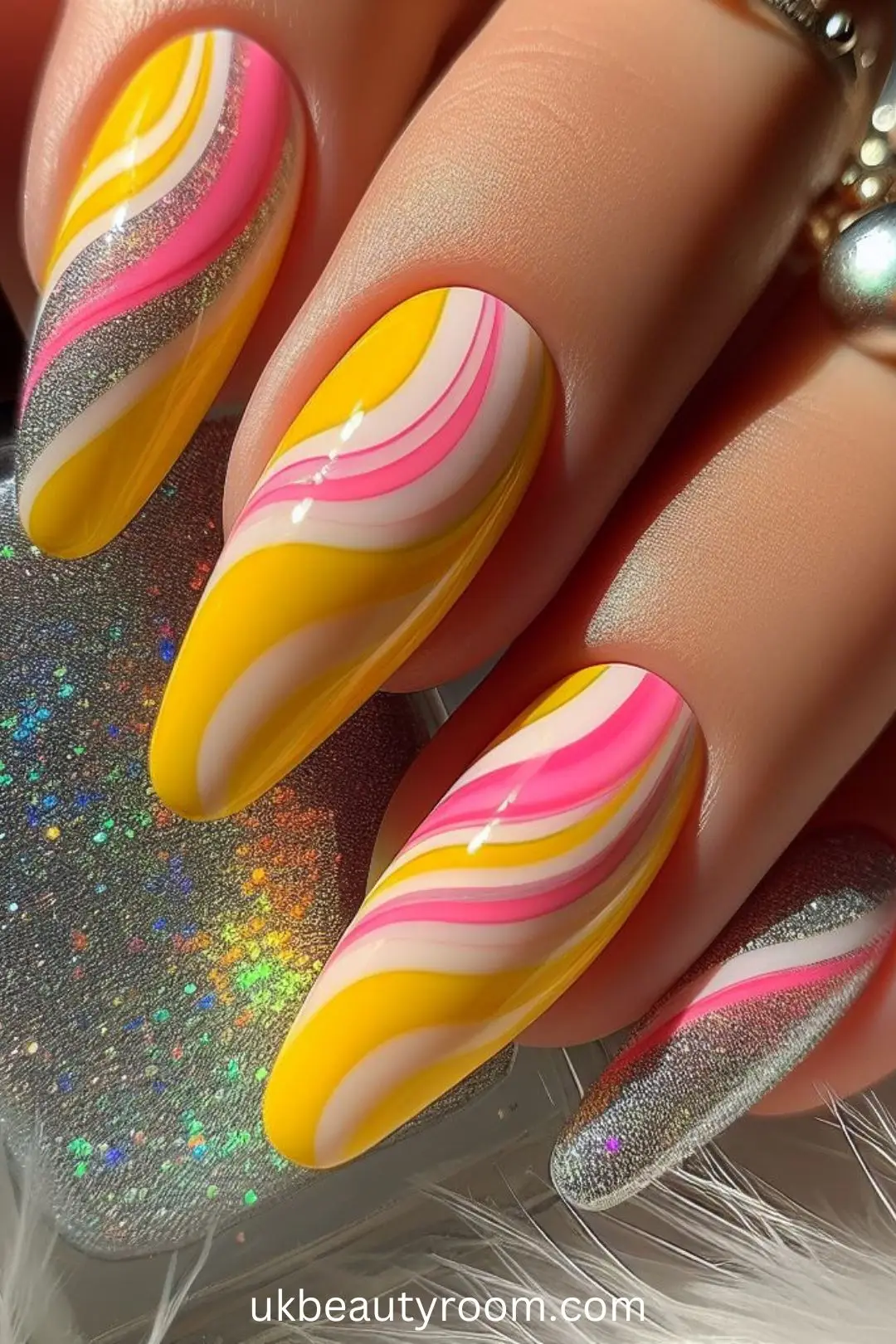 Gradient Rainbow Nails