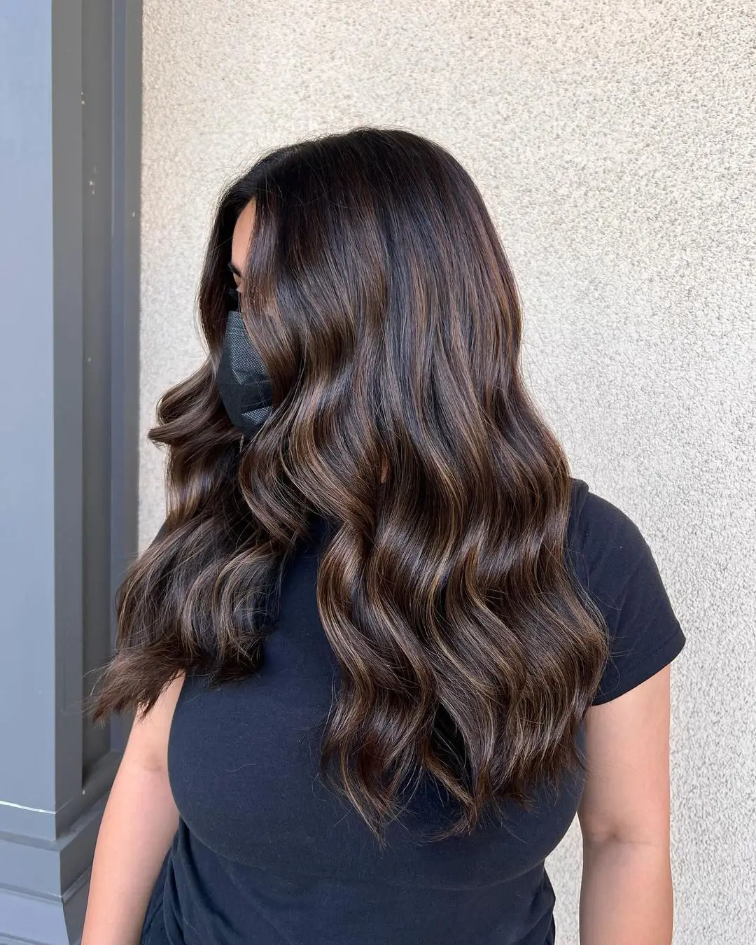 Dimensional Rich Brunette with Soft Waves