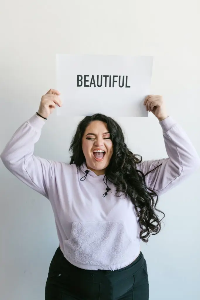 Plus-Size Wide-Leg Pants with Cropped Blouse