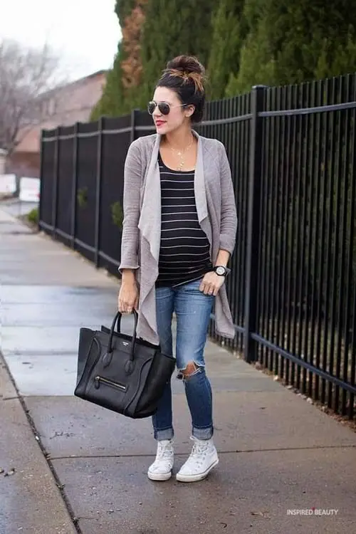 Comfort-First Outfit with Striped Charm